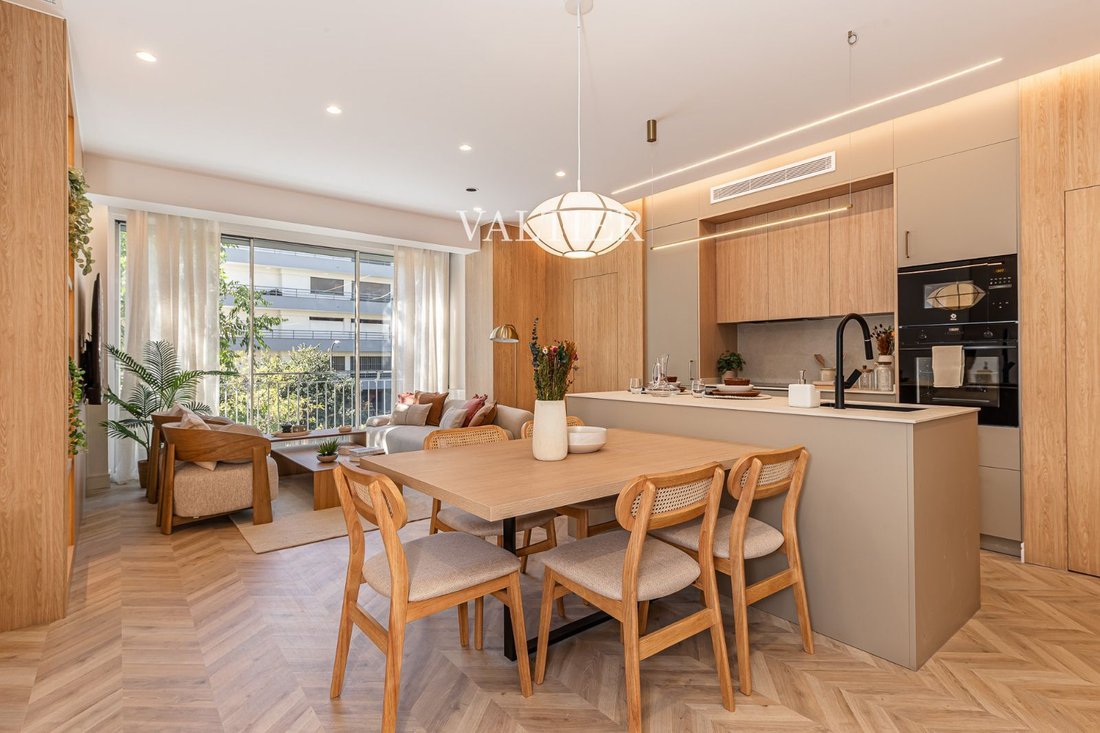 Appartamento a Chamartín, Madrid, Spagna 4 - 18727878
