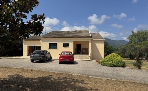 Tenuta in Northern Corfu, Peloponnese, Western Greece and the Ionian, Grecia 1