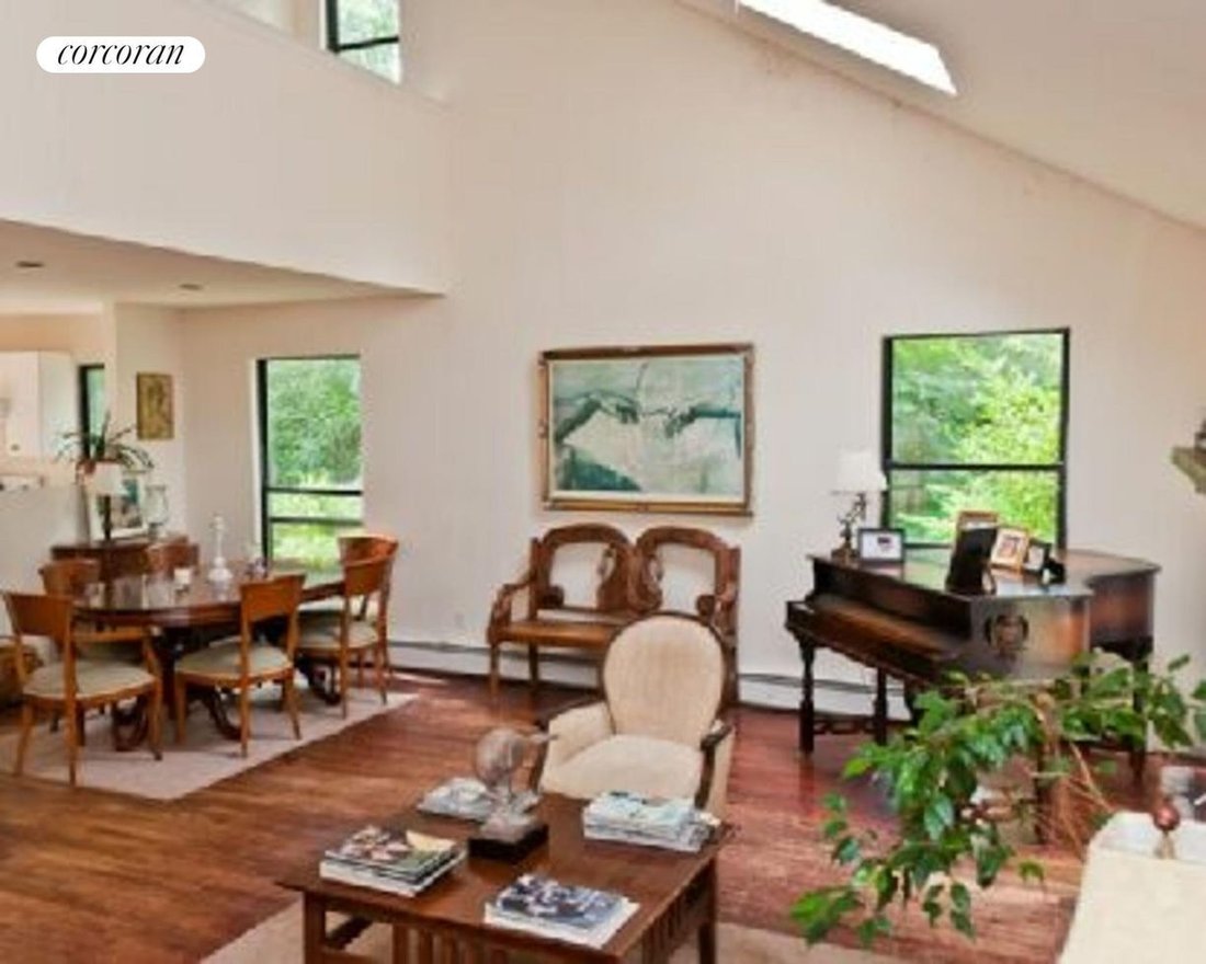 House in East Hampton, New York, United States 3 - 18722766