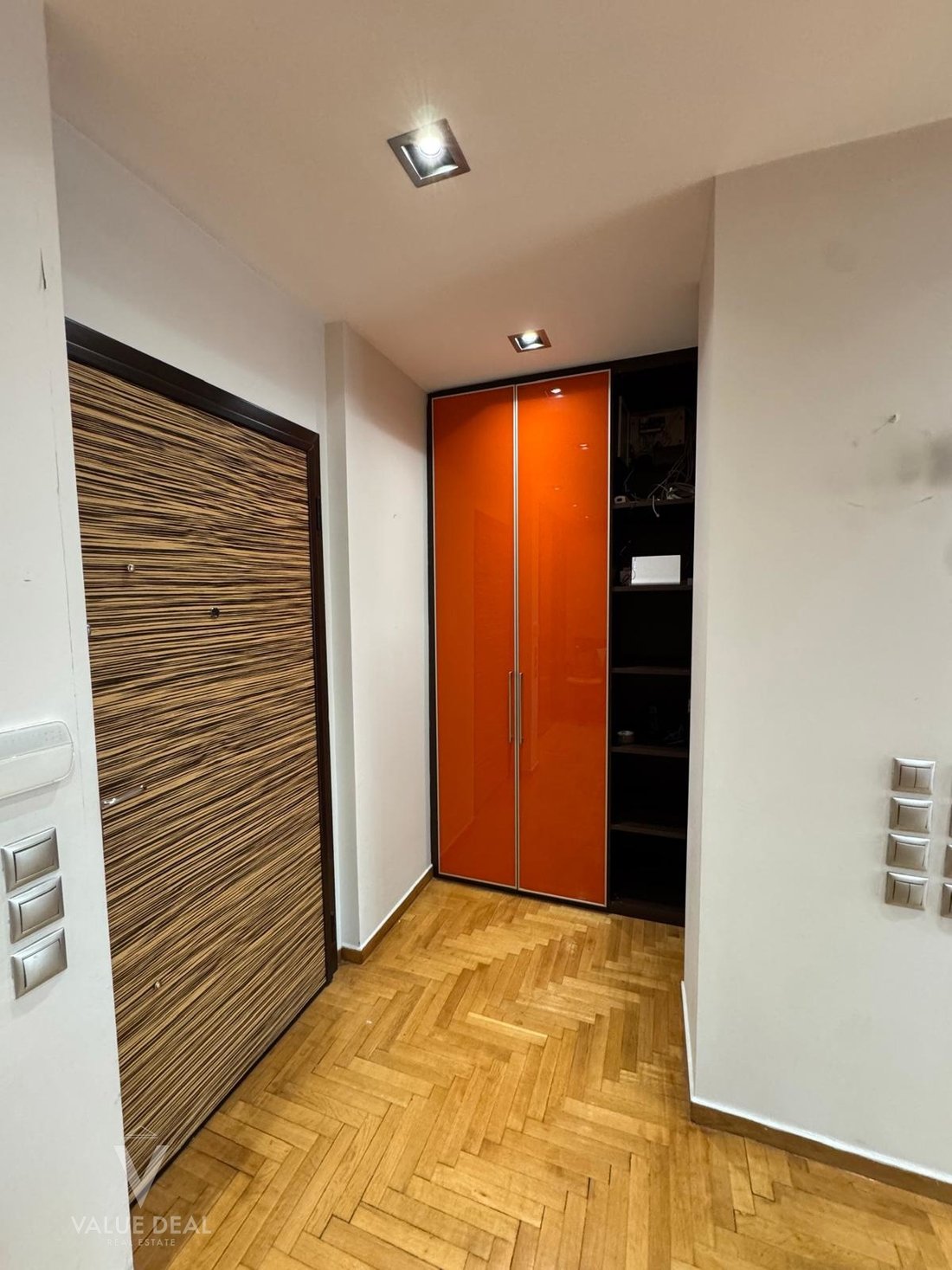 Apartment in Sunoikia Kolonakiou, 1st District of Athens, Athens 5 - 18725373