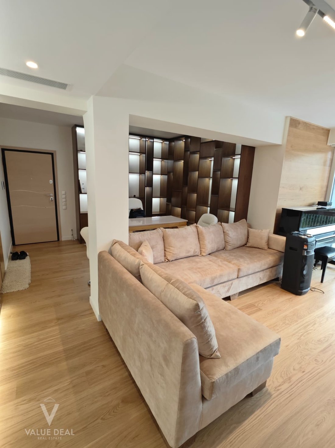 Apartment in Sunoikia Kolonakiou, 1st District of Athens, Athens 5 - 18725388