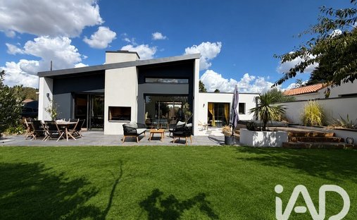 Casa a Saint-Aignan-Grandlieu, Paesi della Loira, Francia 1