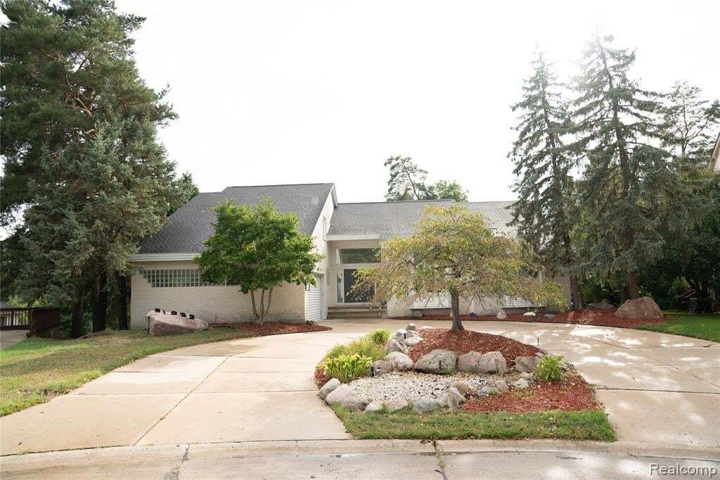 Casa en Farmington Hills, Míchigan, Estados Unidos 2 - 18720442