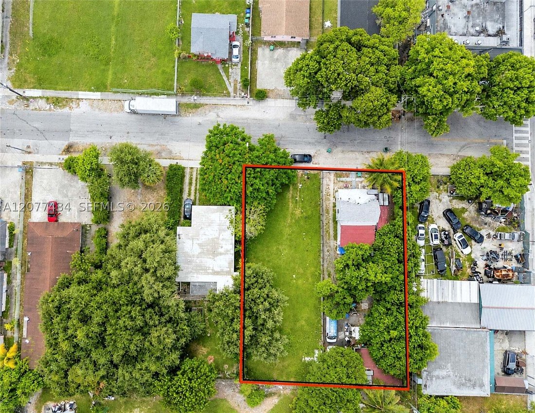 Casa en Miami, Florida, Estados Unidos 5 - 18727081