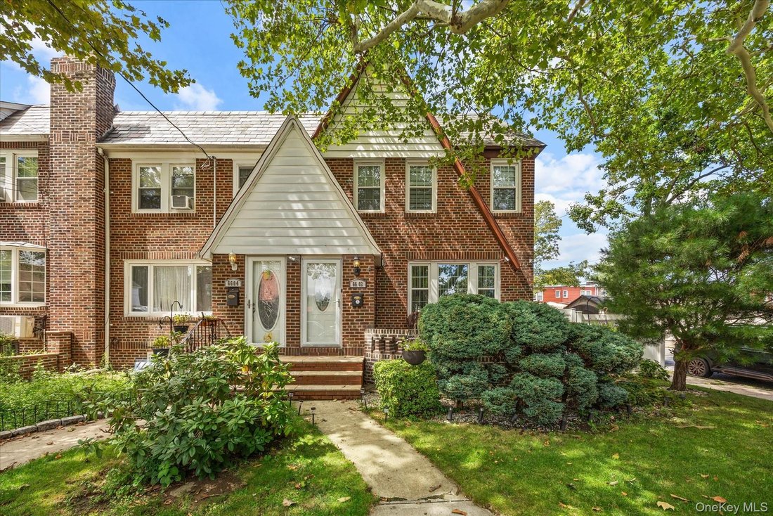 House in New York, New York, United States 1 - 18722228