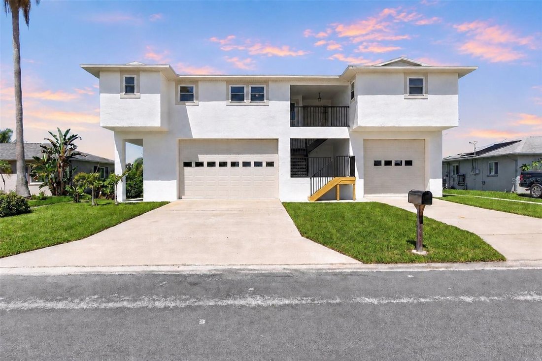 House in Spring Hill, Florida, United States 2 - 18726694