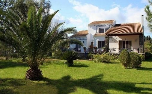 Villa in Lefkimmi, Peloponnese, Western Greece and the Ionian, Greece 1