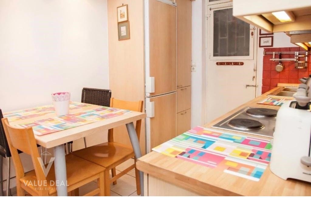 Apartment in Sunoikia Kolonakiou, 1st District of Athens, Athens 5 - 18725410