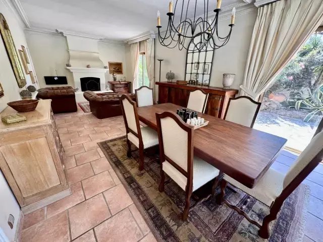 Villa en Mougins, Provenza-Alpes-Costa Azul, Francia 2 - 16886720