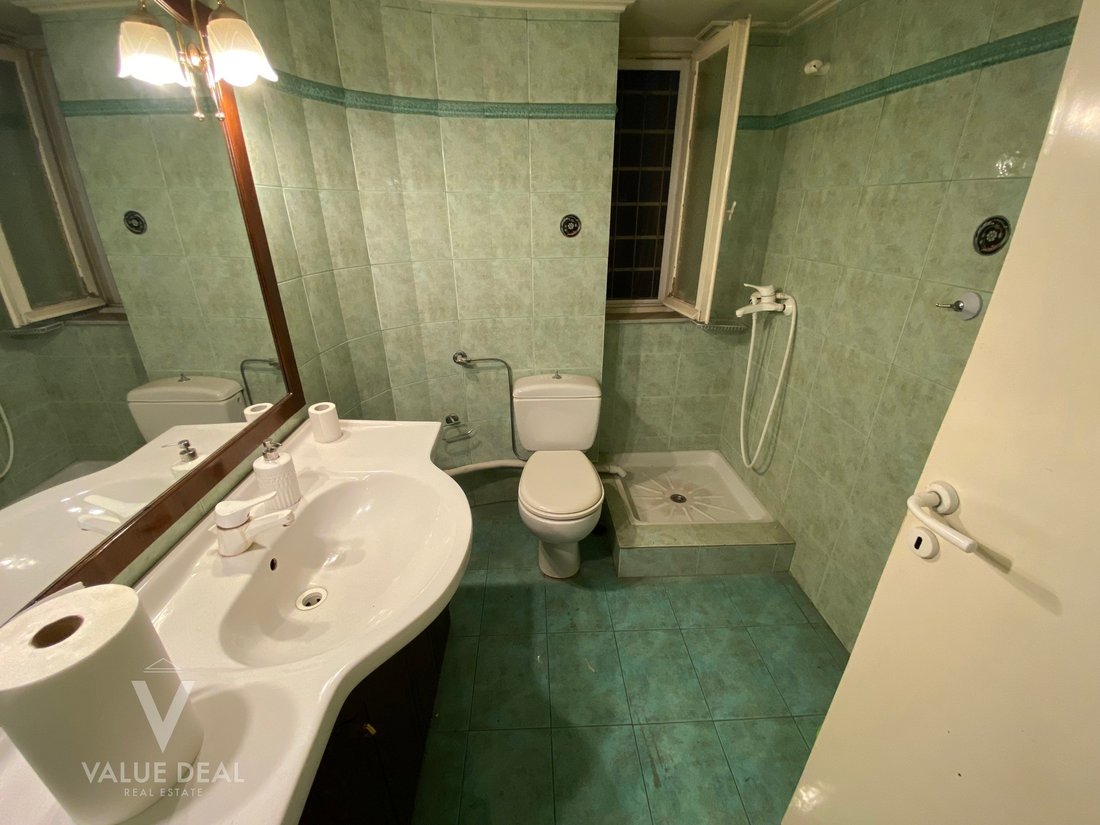 Apartment in Sunoikia Kolonakiou, 1st District of Athens, Athens 5 - 18725404