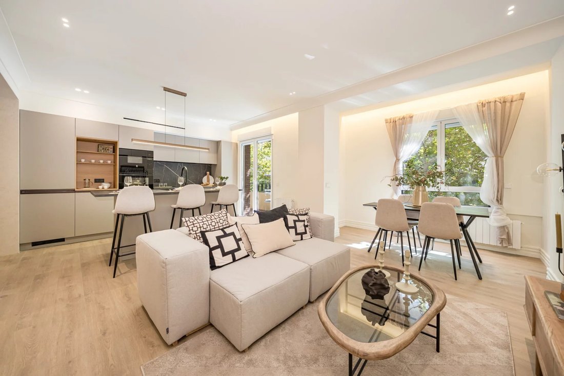 Appartamento a Chamartín, Madrid, Spagna 1 - 18723308