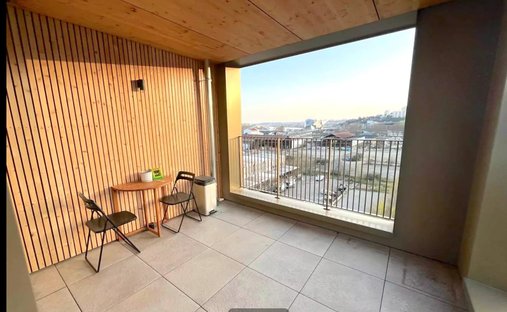 Apartment in Perralière, Lyon, Auvergne-Rhône-Alpes 1