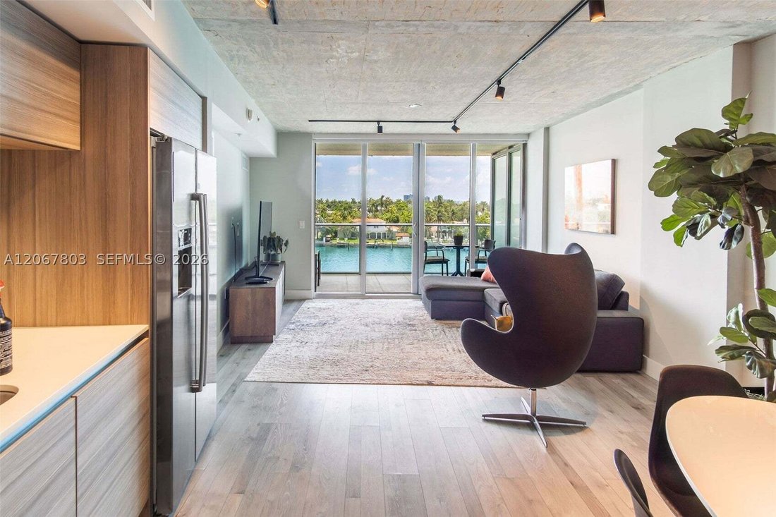 Condominio en Miami Beach, Florida, Estados Unidos 3 - 18727116