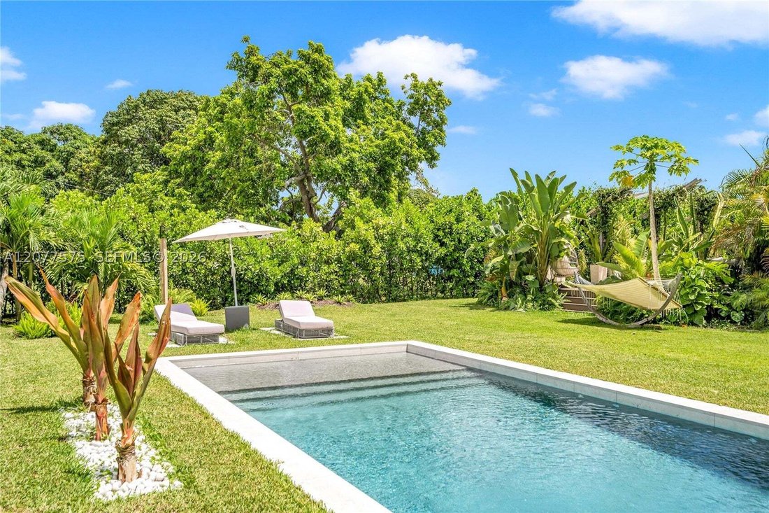 House in Miami, Florida, United States 1 - 18727078