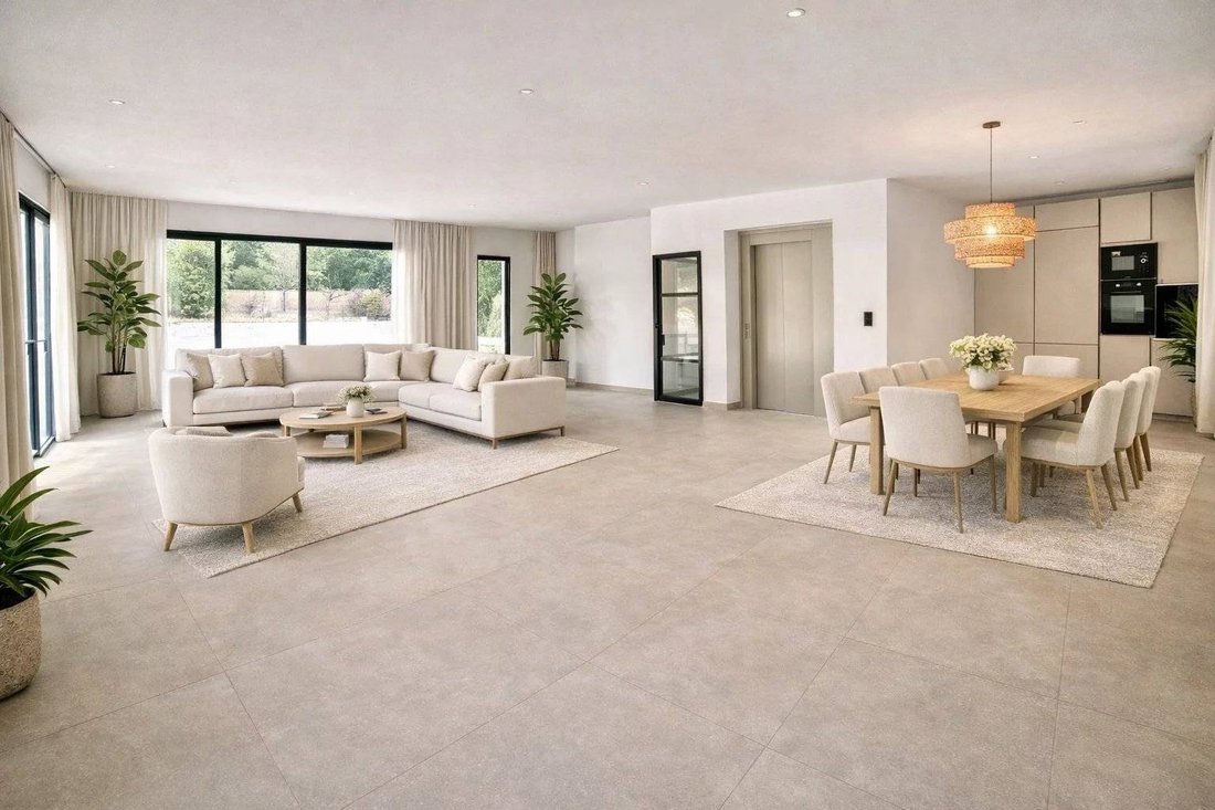 Villa en Mougins, Provenza-Alpes-Costa Azul, Francia 2 - 17646347