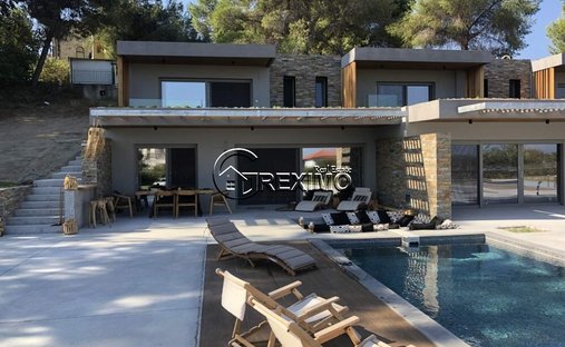 Villa in Pallini Municipal Unit, Macedonia and Thrace, Griechenland 1