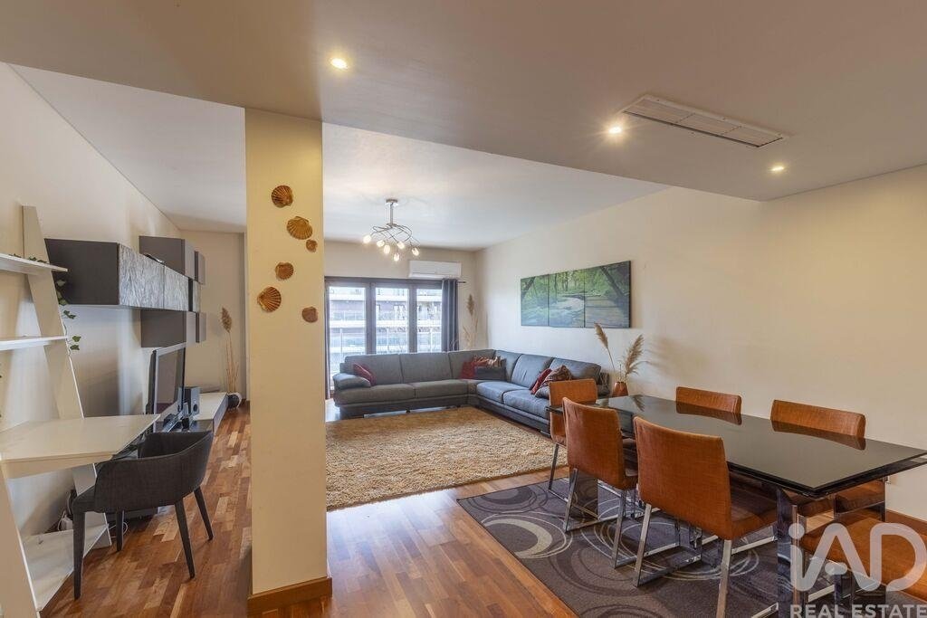 Apartamento en Sacavém, Distrito de Lisboa, Portugal 1 - 18721487
