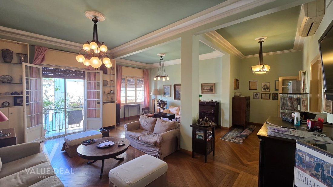 Apartment in Sunoikia Kolonakiou, 1st District of Athens, Athens 5 - 18725302