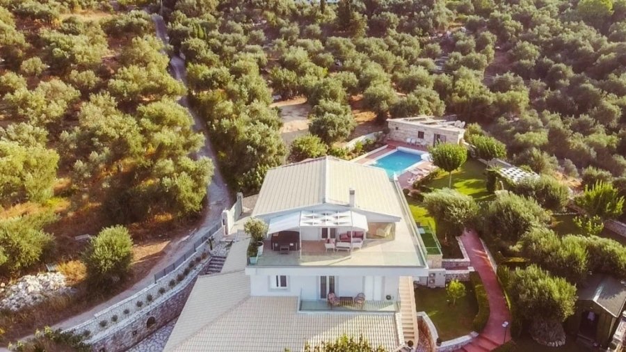 Villa in Kassopaia, Peloponnese, Western Greece and the Ionian, Greece 2 - 18723956