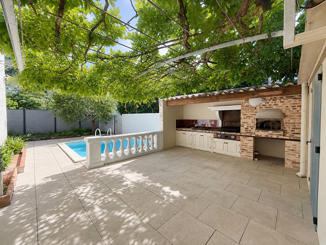Villa en Zone Urbaine, Lambesc, Francia 2 - 18725706