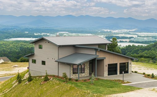 Haus in Hendersonville, North Carolina, Vereinigte Staaten 1