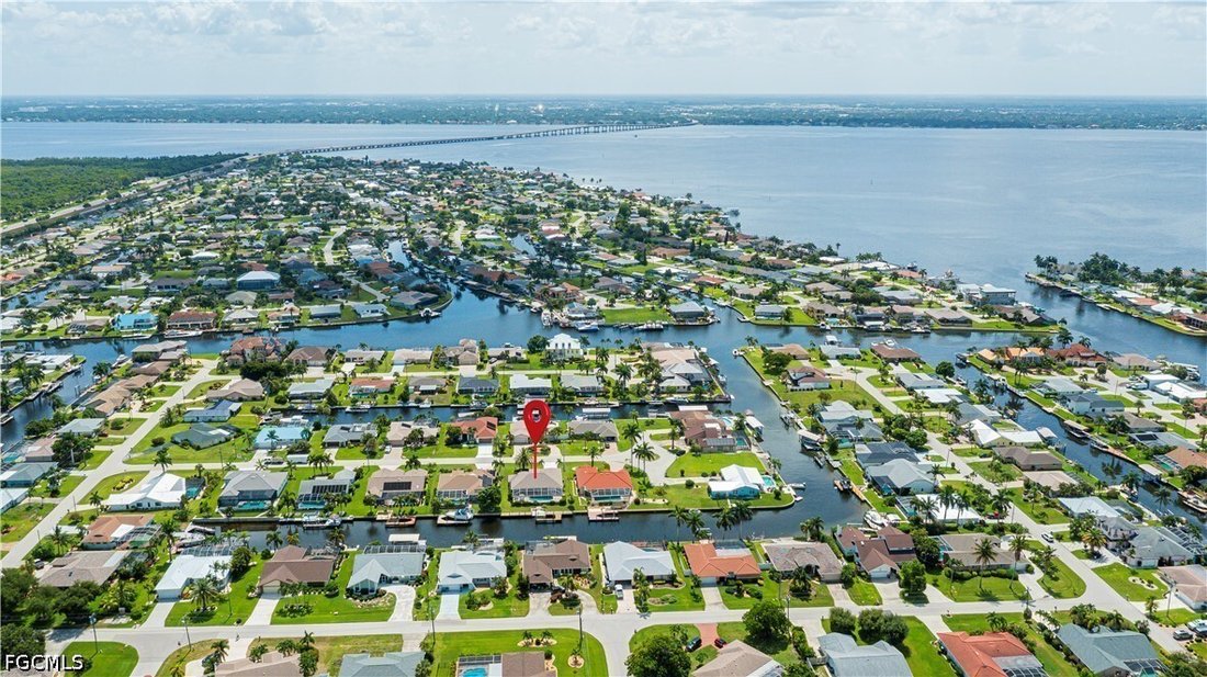 Casa en Cabo Coral, Florida, Estados Unidos 5 - 18725821