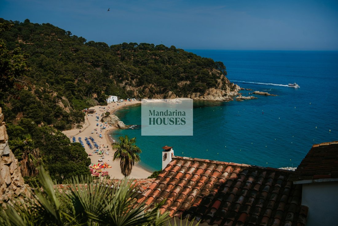 Land in Lloret de Mar, Catalonia, Spain 2 - 18720953