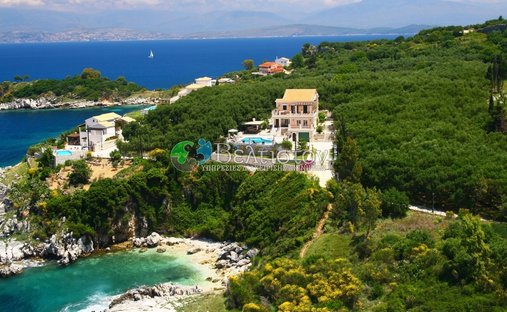 Villa en Northern Corfu, Peloponnese, Western Greece and the Ionian, Grèce 1