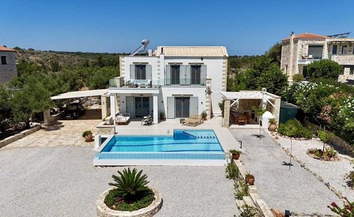 Villa in Apokoronas, Greece 1