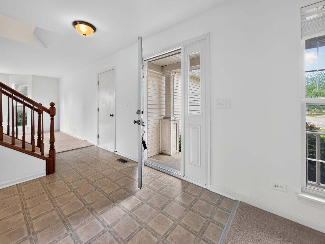 Casa a Pingree Grove, Illinois, Stati Uniti 3 - 18727557
