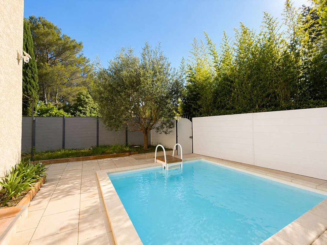 Villa en Zone Urbaine, Lambesc, Francia 3 - 18725706
