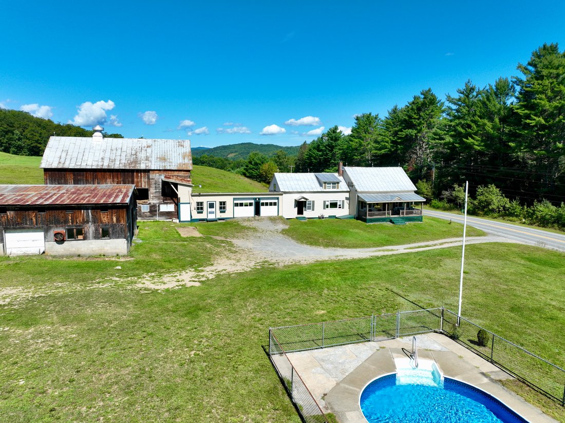 Casa a Corinth, Vermont, Stati Uniti 2 - 18721652