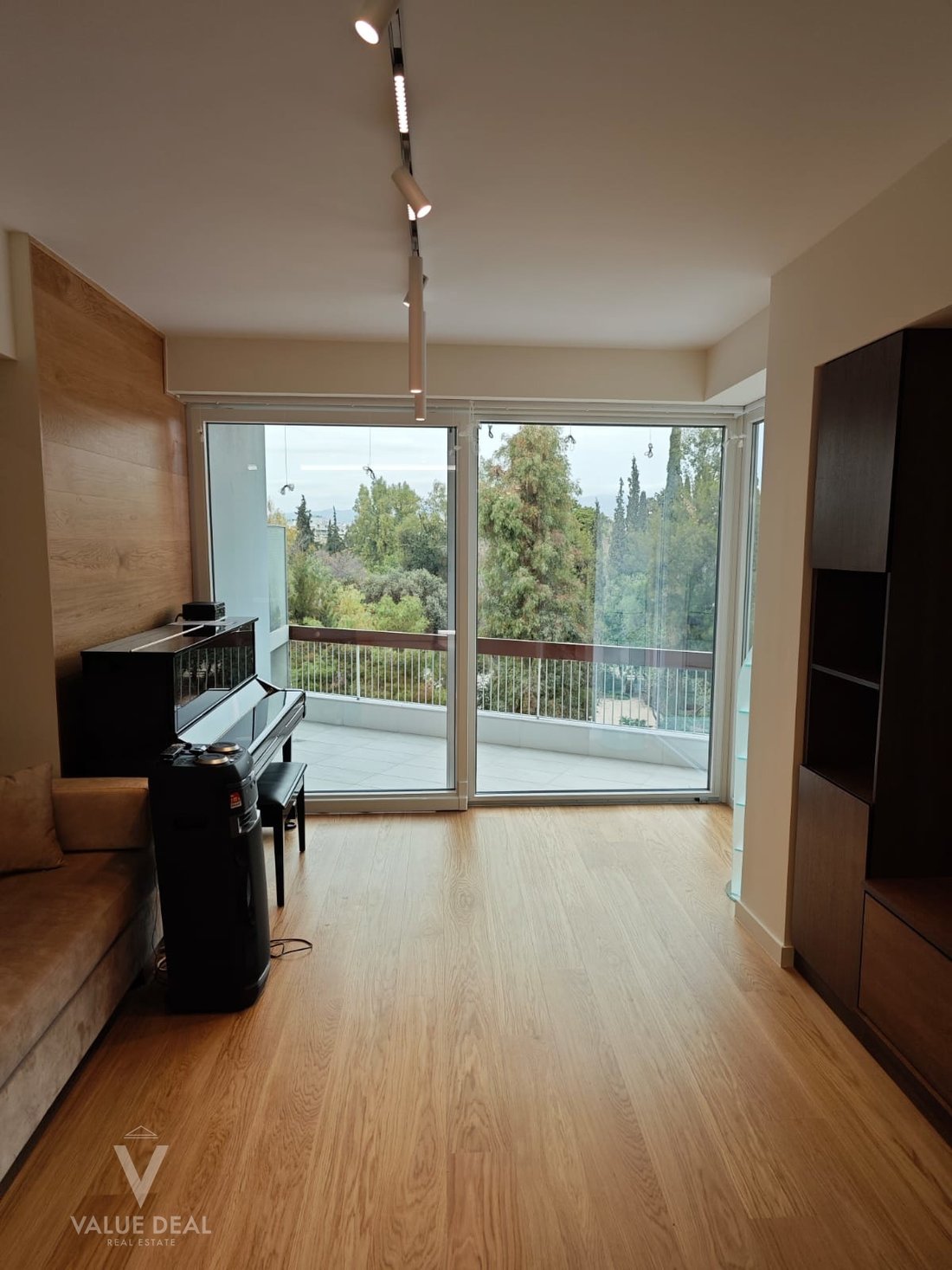 Apartment in Sunoikia Kolonakiou, 1st District of Athens, Athens 2 - 18725388