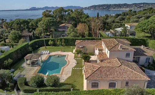 Villa à Fontmerle, Antibes, France 1