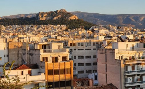 House in Sunoikia Kolonakiou, 1st District of Athens, Athens 1