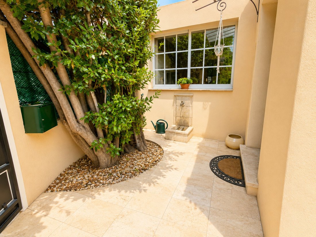 Villa en Fontmerle, Antibes, Francia 3 - 18724444
