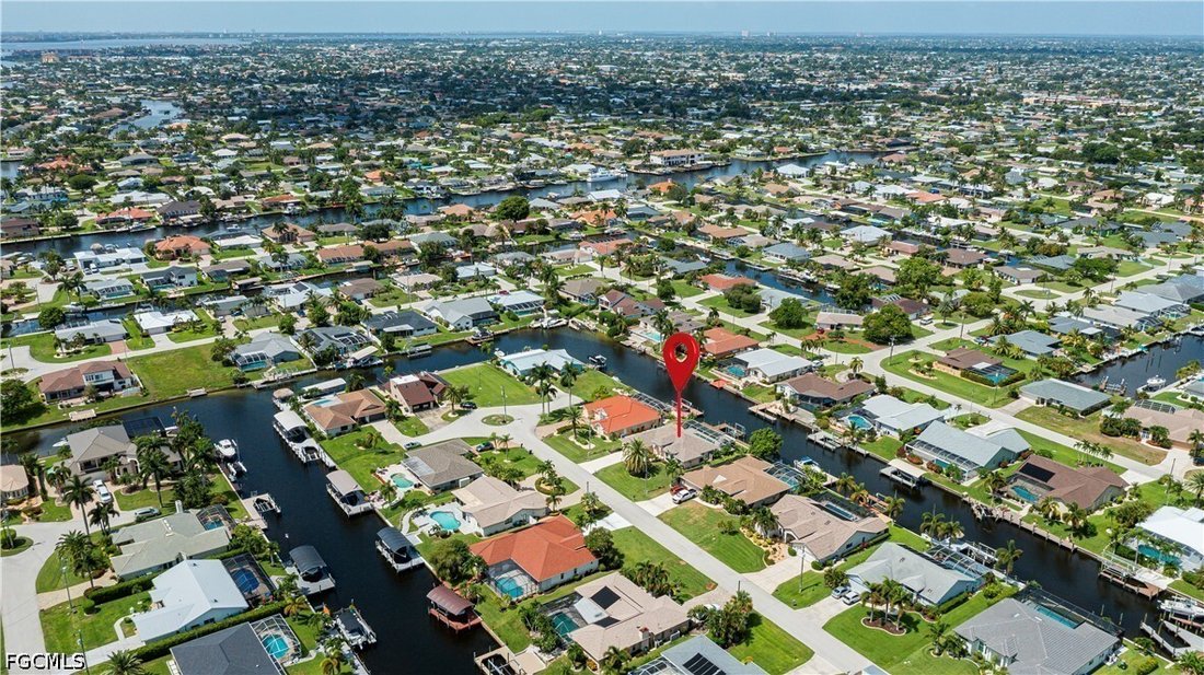 Casa en Cabo Coral, Florida, Estados Unidos 4 - 18725821
