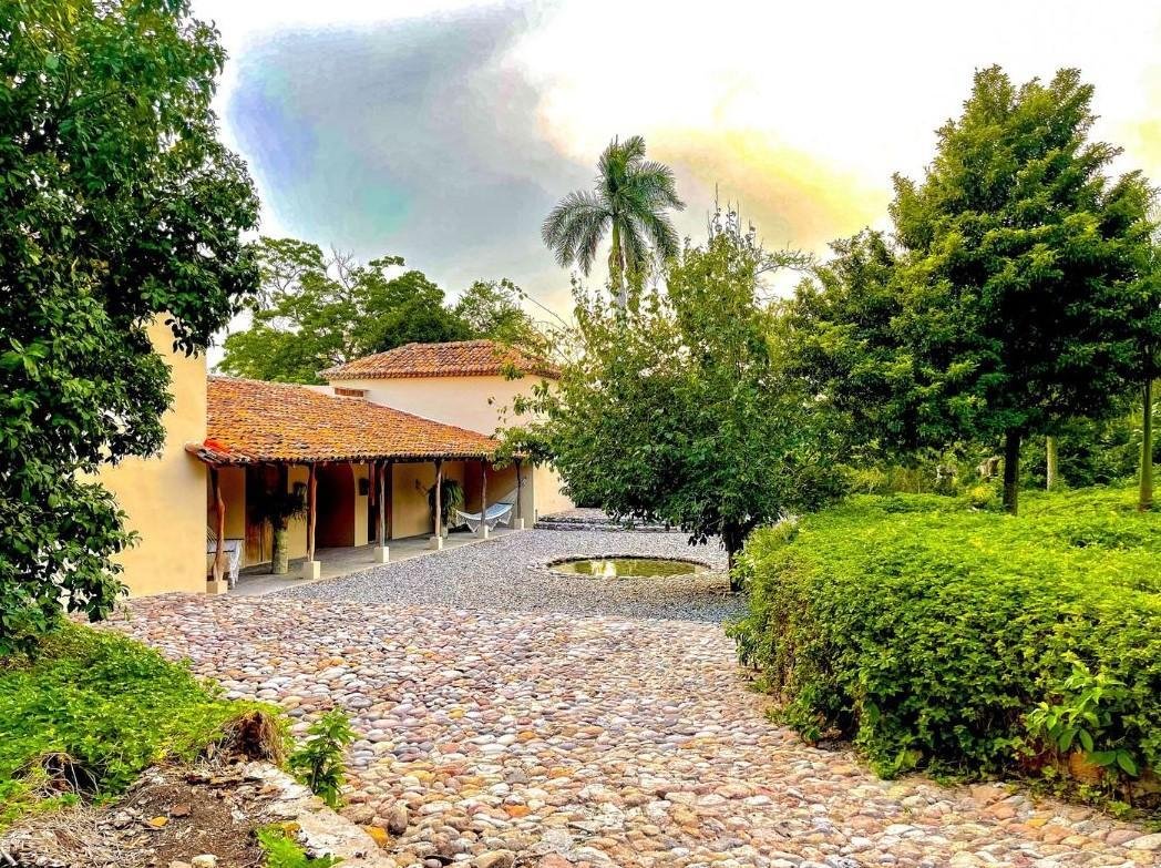 House in Tehuixtla, Morelos, Mexico 5 - 18726139