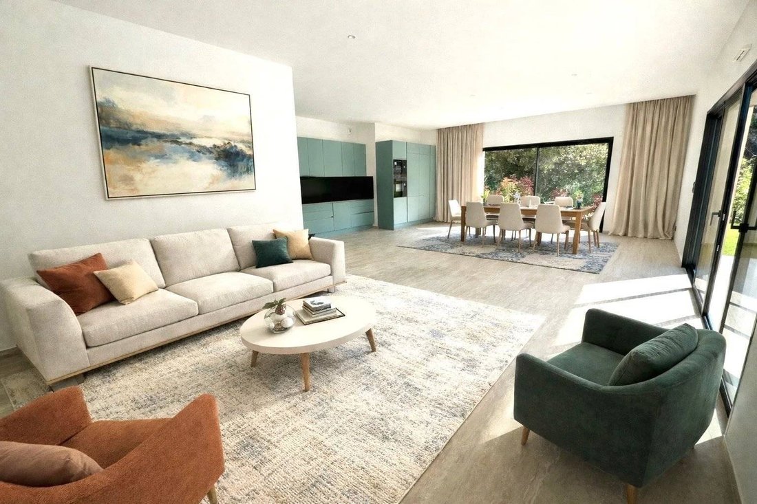 Villa en Mougins, Provenza-Alpes-Costa Azul, Francia 2 - 17646327
