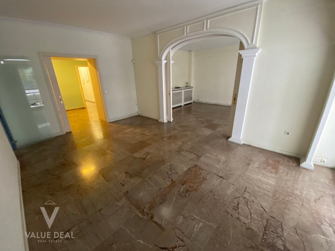 Apartment in Sunoikia Kolonakiou, 1st District of Athens, Athens 2 - 18725367