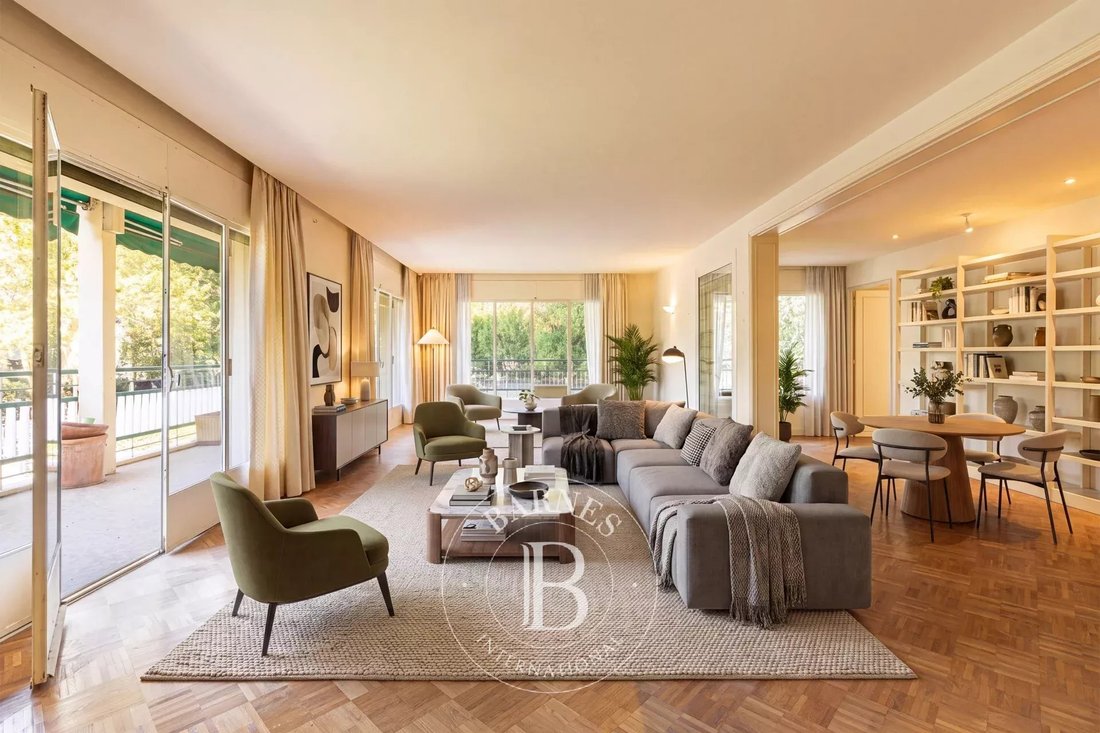 Apartment in Saint Giniez, 8e Arrondissement, Marseille 3 - 18725489