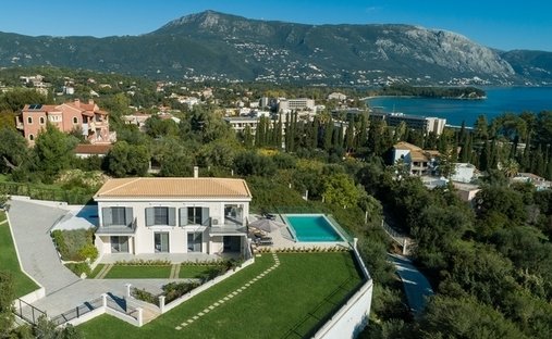 Anwesen in Korfu, Peloponnese, Western Greece and the Ionian, Griechenland 1