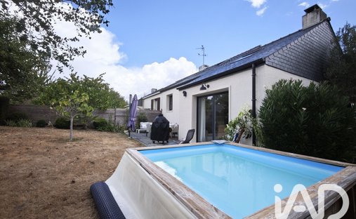 House in Francisco-Vern-Poterie, Rennes, France 1