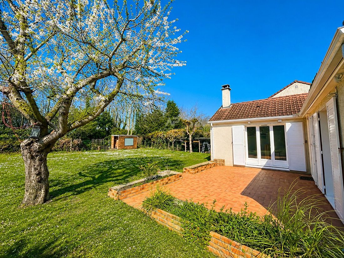 House in Basses Roches, Conflans-Sainte-Honorine, France 3 - 18728094