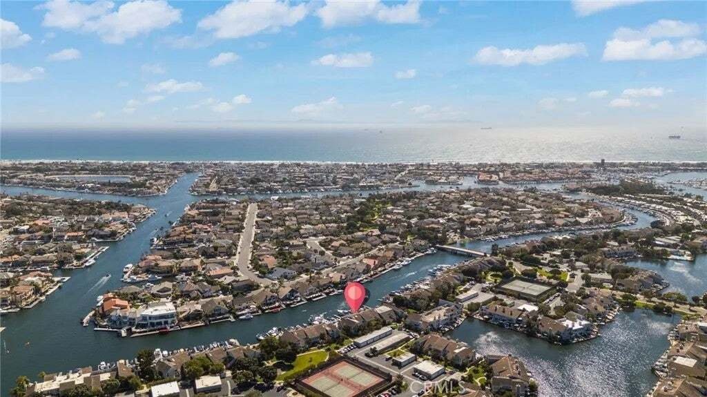 Condo in Huntington Beach, California, United States 2 - 18727211