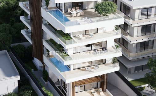 Villa in Glyfada, Attica, Greece 1