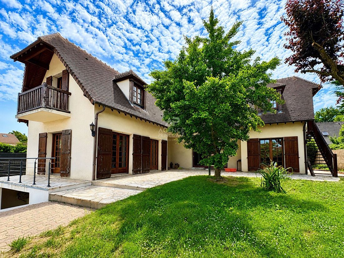 House in Basses Roches, Conflans-Sainte-Honorine, France 1 - 18728139