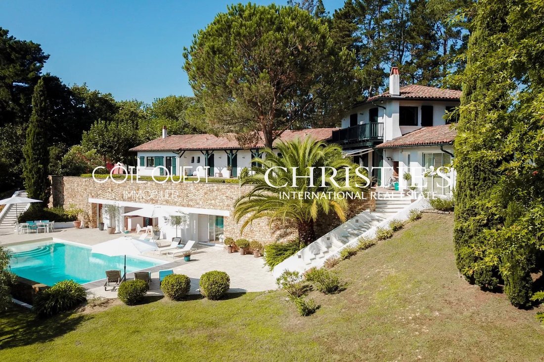 Casa en Bourg Kechiloa, Urrugne, Francia 1 - 15508114