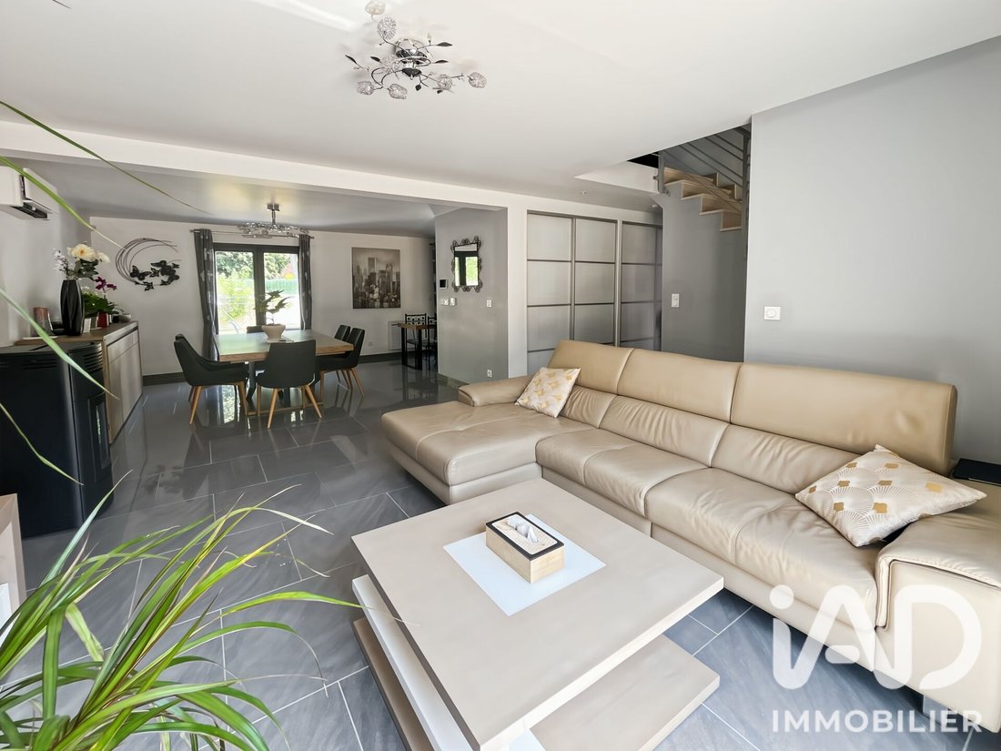 House in Leclerc-Centre Ouest, Brie-Comte-Robert, France 2 - 18723085