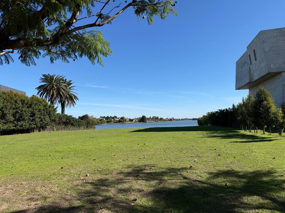 Land in Tigre, Buenos Aires Province, Argentina 2 - 18728122